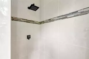 2506 Keene St, Houston, TX 77009 - Photo 15