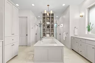 1043 Twin River River, Canyon Lake, TX 78133 - Photo 33