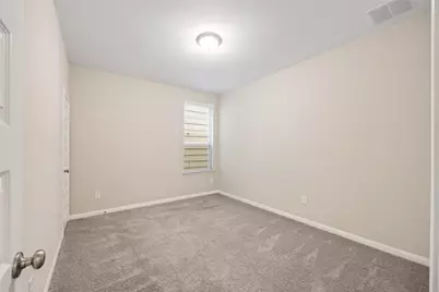 10408 Quiet Courtyard Road, Houston, TX 77043 - Photo 19
