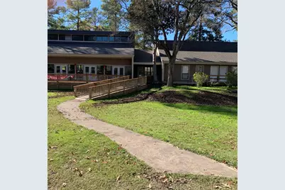 171 Cherry Tree, Livingston, TX 77351 - Photo 3