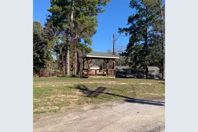 171 Cherry Tree, Livingston, TX 77351 - Photo 5