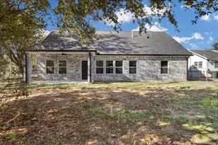 2950 Gulf St, Beaumont, TX 77703 - Photo 43