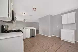 19451 Nasworthy Dr, Tomball, TX 77375 - Photo 19