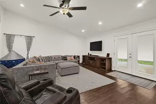 2511 Chancellorsville Ct, League City, TX 77573 - Photo 5