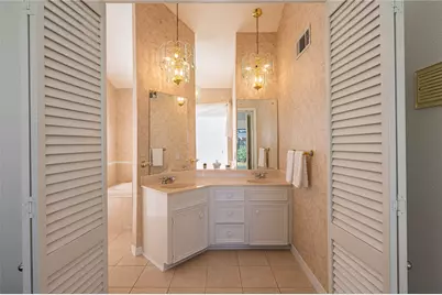 16419 Laurelfield Drive, Houston, TX 77059 - Photo 23