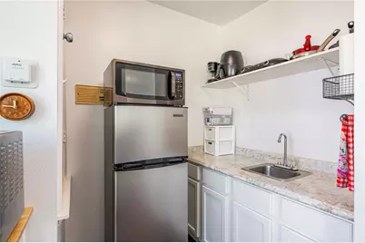 16419 Laurelfield Drive, Houston, TX 77059 - Photo 37