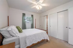 16419 Laurelfield Dr, Houston, TX 77059 - Photo 27