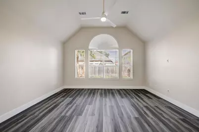 4615 Russett Lane, Sugar Land, TX 77479 - Photo 15