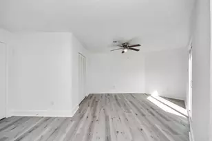 1014 Graham Dr, Tomball, TX 77375 - Photo 3