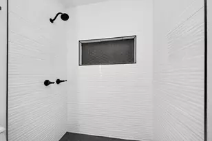 1014 Graham Dr, Tomball, TX 77375 - Photo 25