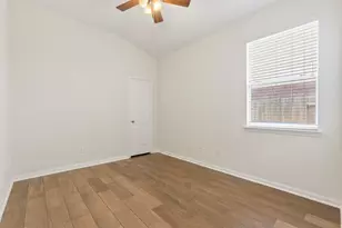 31719 Cattail Park Ct, Conroe, TX 77385 - Photo 17