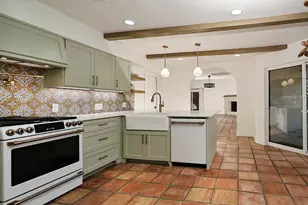 15 Crinkleroot Ct, The Woodlands, TX 77380 - Photo 13