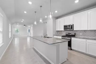 19572 Stripe Hill Bend, Montgomery, TX 77316 - Photo 9