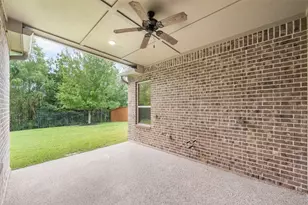 323 Twilight Toast Dr, Conroe, TX 77304 - Photo 35