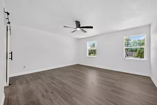 559 Hampton Rd, Conroe, TX 77302 - Photo 29