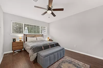 5454 Creekbend Drive, Houston, TX 77096 - Photo 27