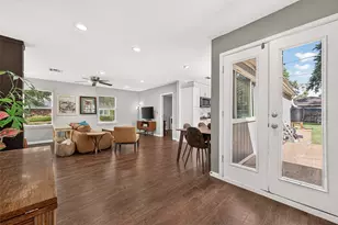 5454 Creekbend Dr, Houston, TX 77096 - Photo 15