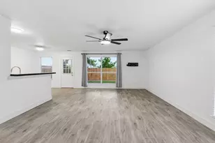 14535 Windmill Meadows Ct, Houston, TX 77082 - Photo 9