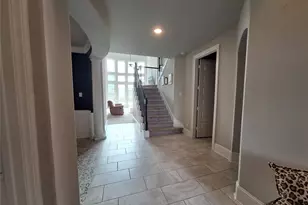 12401 Berberry Dr, Texas City, TX 77568 - Photo 9