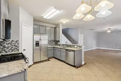 10038 Yolandita, Houston, TX 77075 - Photo 9