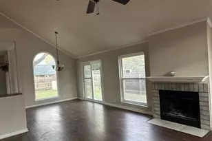 3917 Ogelthorpe, Schertz, TX 78154 - Photo 3