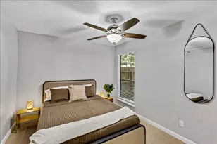 2601 S Braeswood Blvd, Houston, TX 77025 - Photo 9