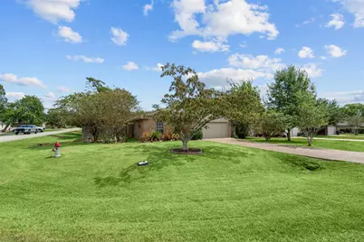 10614 Twin Circles Drive, Montgomery, TX 77356 - Photo 7