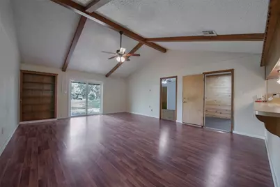 504 Walnut Street, Waller, TX 77484 - Photo 5