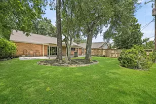 6006 Vicki John Dr, Houston, TX 77096 - Photo 39