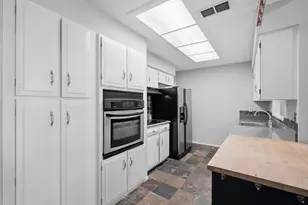 6006 Vicki John Dr, Houston, TX 77096 - Photo 9