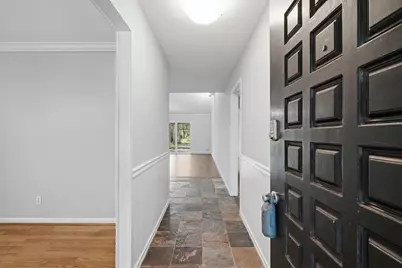 6006 Vicki John Drive, Houston, TX 77096 - Photo 5
