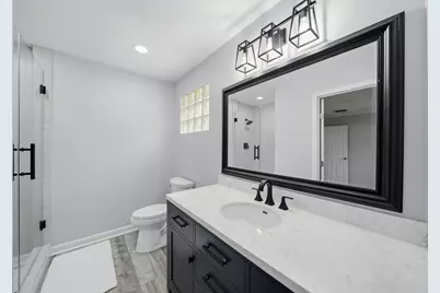 6006 Vicki John Drive, Houston, TX 77096 - Photo 33
