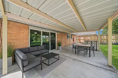 6006 Vicki John Drive, Houston, TX 77096 - Photo 45