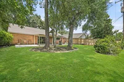 6006 Vicki John Drive, Houston, TX 77096 - Photo 49