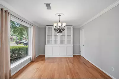 6006 Vicki John Drive, Houston, TX 77096 - Photo 5
