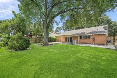 6006 Vicki John Drive, Houston, TX 77096 - Photo 47