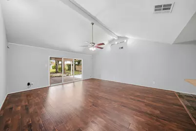 6006 Vicki John Drive, Houston, TX 77096 - Photo 23
