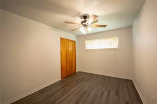 4402 Balkin St, Houston, TX 77021 - Photo 9