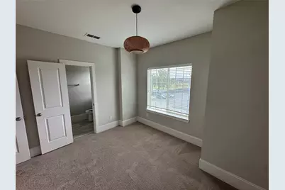 6755 Highclere Manor Lane, Houston, TX 77055 - Photo 37