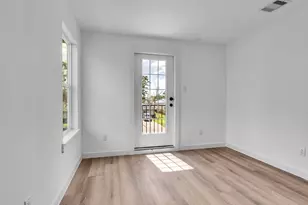 8415 Mahalia Dr, Houston, TX 77088 - Photo 17