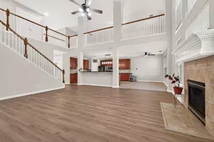 2022 Grand Willow Ln, Richmond, TX 77469 - Photo 11