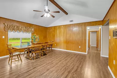 205 N 8th Street, Highlands, TX 77562 - Photo 15
