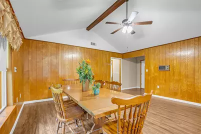 205 N 8th Street, Highlands, TX 77562 - Photo 19