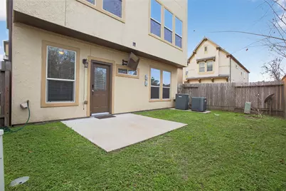 2841 Shadow Woods Court, Houston, TX 77043 - Photo 49