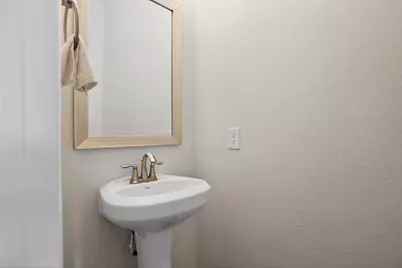 2841 Shadow Woods Court, Houston, TX 77043 - Photo 23