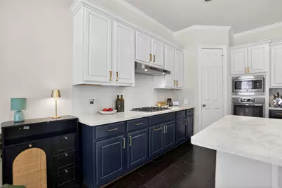 2841 Shadow Woods Court, Houston, TX 77043 - Photo 17