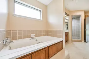 16040 Dunes Dr, Crosby, TX 77532 - Photo 9