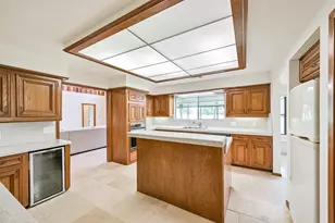 16040 Dunes Dr, Crosby, TX 77532 - Photo 11