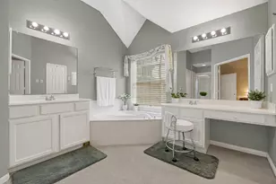 1406 Lofty Mills Dr, Houston, TX 77339 - Photo 17