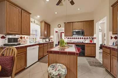 1406 Lofty Mills Drive, Houston, TX 77339 - Photo 9